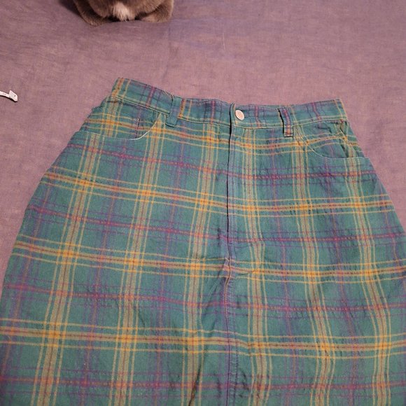 GAP - Picture 4 of 4